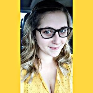 Meet your Posher, Taylor